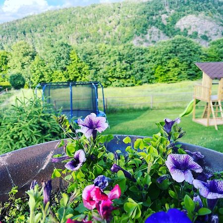 Runch Smilovice Villa Chotilsko Bagian luar foto
