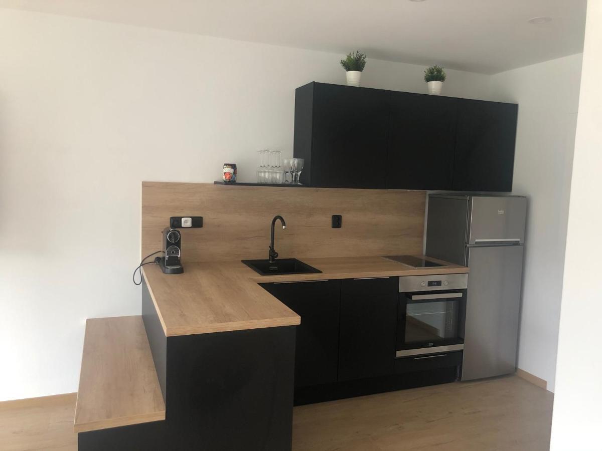 Runch Smilovice Villa Chotilsko Bagian luar foto