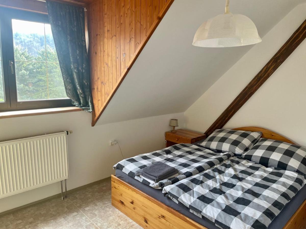 Runch Smilovice Villa Chotilsko Bagian luar foto